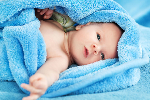 newborn-baby-bath